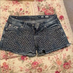 Jean shorts from buckle size 28